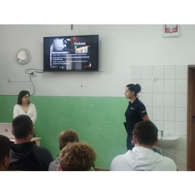 SPOTKANIE Z PRZEDSTAWICIELAMI KOMENDY POWIATOWEJ POLICJI „ODPOWIEDZIALNOŚĆ PRAWNA NIELETNICH”