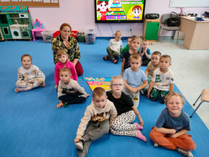 Zdjęcie do artykułu „Przedszkolaczki znają zdrowe smaczki”- innowacja pedagogiczna.