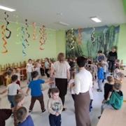 Messenger_creation_32712239-EC9C-4D37-9425-75C46C02171F