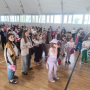 9e0cd217-25f3-4c40-a4dd-2b9577e1e2c9